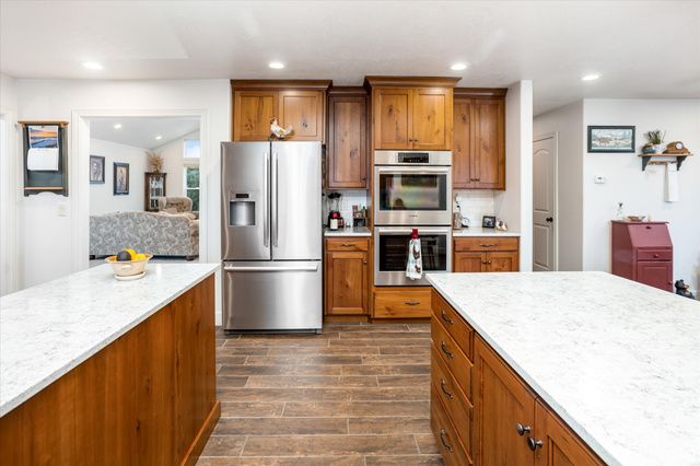 1510 S MAHOGANY DR, Garden City, UT 84028