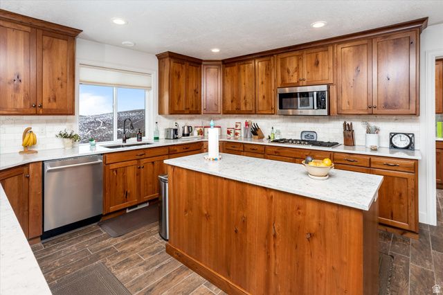 1510 S MAHOGANY DR, Garden City, UT 84028