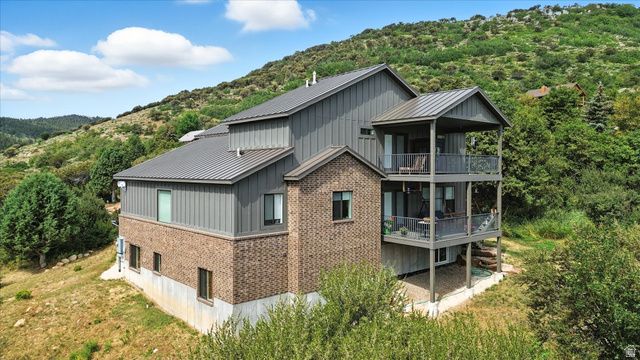 1510 S MAHOGANY DR, Garden City, UT 84028