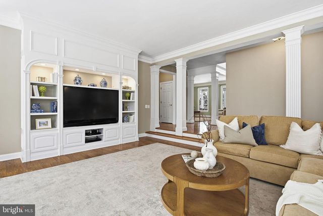 2001 KILT DR, Finksburg, MD 21048