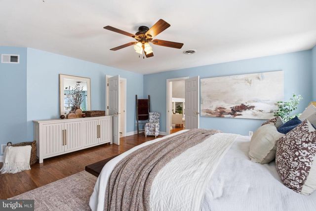 2001 KILT DR, Finksburg, MD 21048