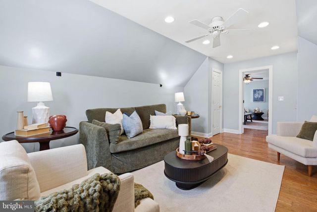 2001 KILT DR, Finksburg, MD 21048