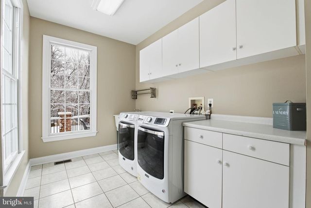 2001 KILT DR, Finksburg, MD 21048