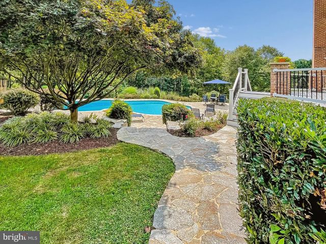 2001 KILT DR, Finksburg, MD 21048