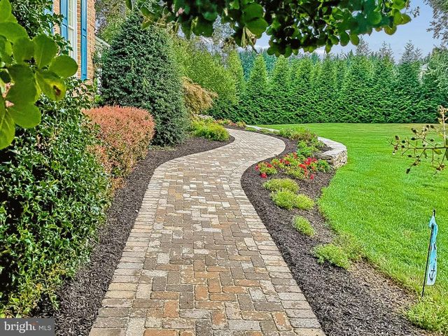 2001 KILT DR, Finksburg, MD 21048