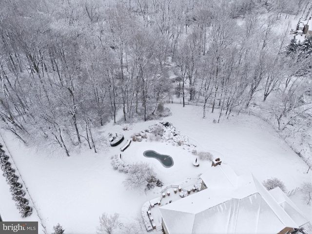 2001 KILT DR, Finksburg, MD 21048