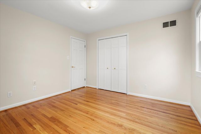 326 EDGEWATER RD, Pasadena, MD 21122