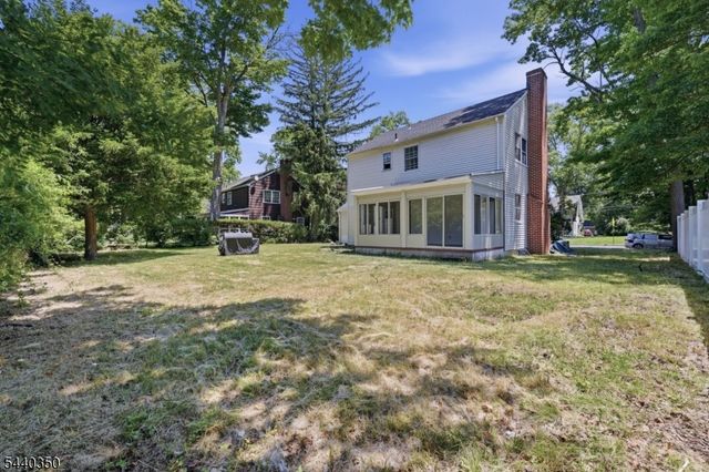 608 W 8Th St, Plainfield City, NJ 07060