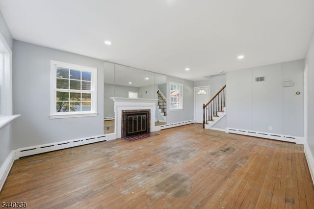 608 W 8Th St, Plainfield City, NJ 07060