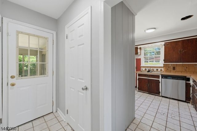 608 W 8Th St, Plainfield City, NJ 07060