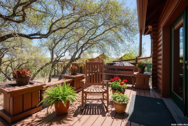 513 River View Dr., Bandera, TX 78003