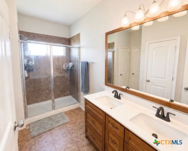 243 Druse Lane, Jarrell, TX 76537