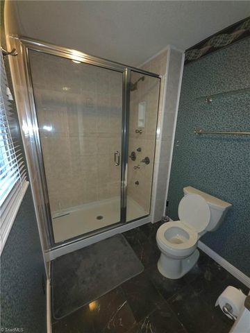 2215 Shadow Valley Road H, High Point, NC 27265