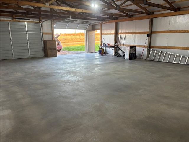 7395 Tall Oaks Lane, Guthrie, OK 73044