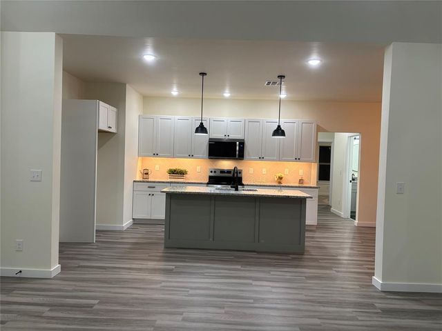 7395 Tall Oaks Lane, Guthrie, OK 73044