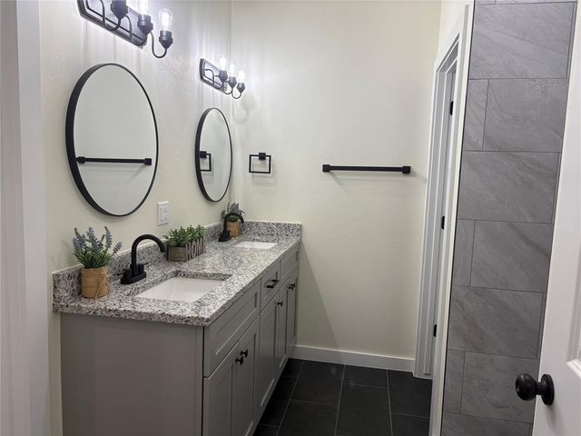 7395 Tall Oaks Lane, Guthrie, OK 73044