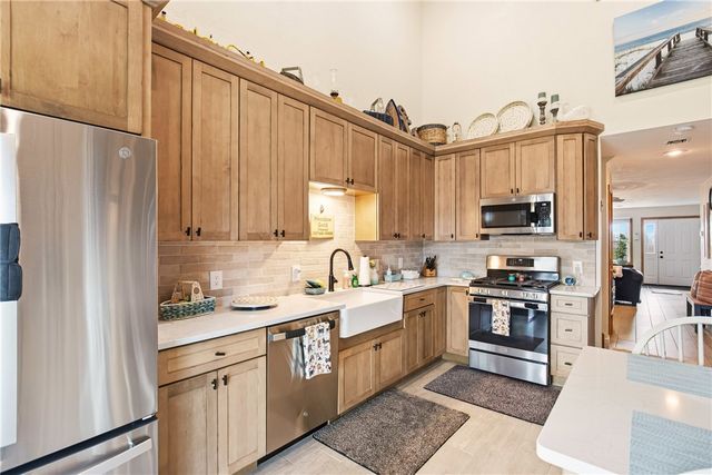 137 Tank Dr, Richland School District, PA 15904