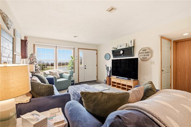 137 Tank Dr, Richland School District, PA 15904