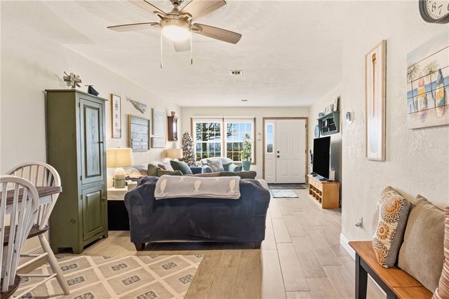 137 Tank Dr, Richland School District, PA 15904