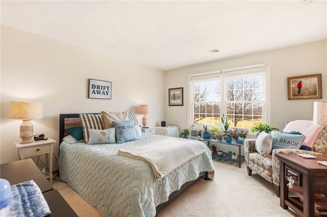 137 Tank Dr, Richland School District, PA 15904