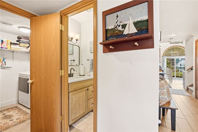 137 Tank Dr, Richland School District, PA 15904