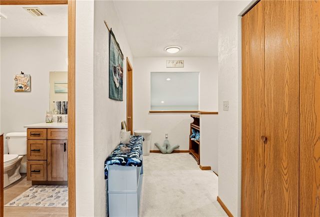 137 Tank Dr, Richland School District, PA 15904