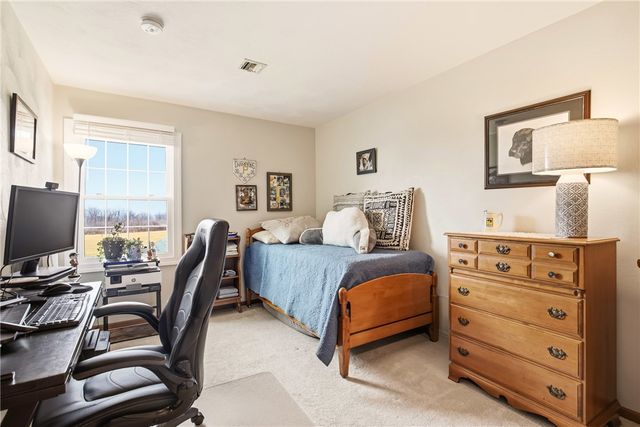 137 Tank Dr, Richland School District, PA 15904