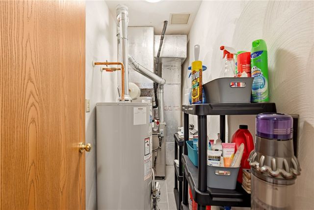 137 Tank Dr, Richland School District, PA 15904