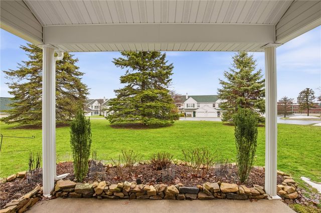 137 Tank Dr, Richland School District, PA 15904