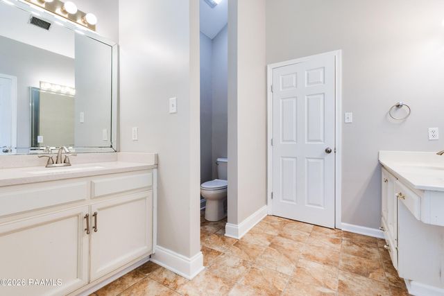 111 Songbird Lane, Lafayette, LA 70506