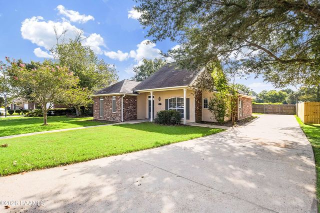 111 Songbird Lane, Lafayette, LA 70506