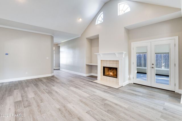111 Songbird Lane, Lafayette, LA 70506