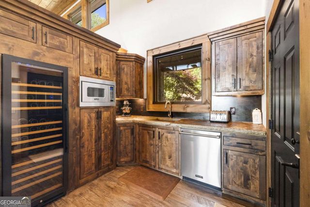 126 Wawayanda Drive, Mineral Bluff, GA 30559