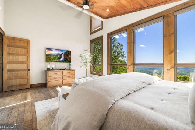 126 Wawayanda Drive, Mineral Bluff, GA 30559