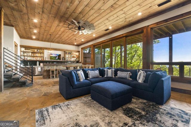 126 Wawayanda Drive, Mineral Bluff, GA 30559