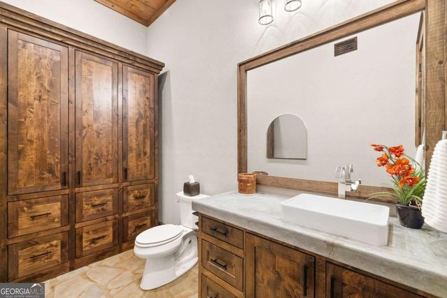 126 Wawayanda Drive, Mineral Bluff, GA 30559