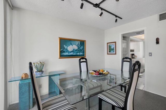 805 Bridgewood Place, Boca Raton, FL 33434