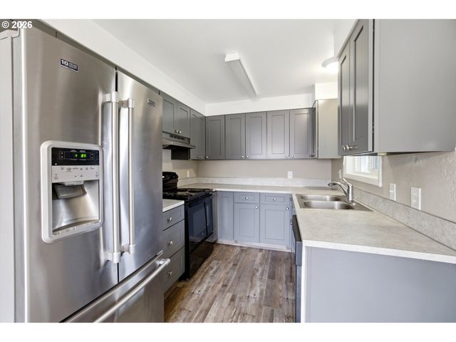 1710 DEARBORN Ave, Keizer, OR 97303