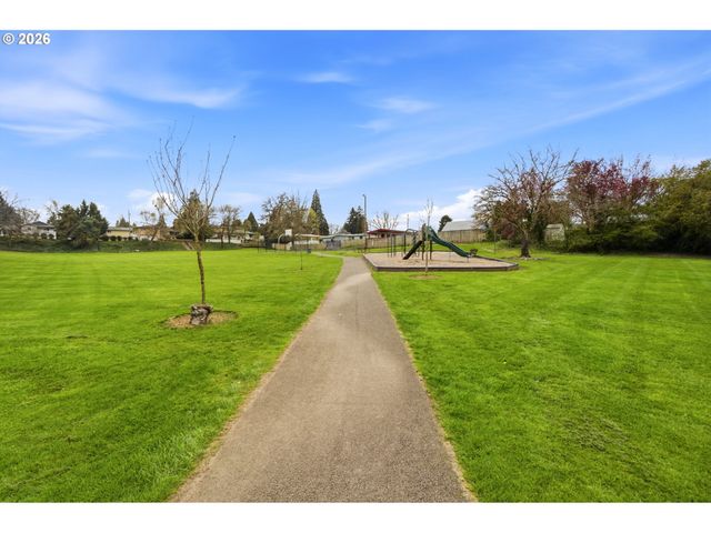 1710 DEARBORN Ave, Keizer, OR 97303