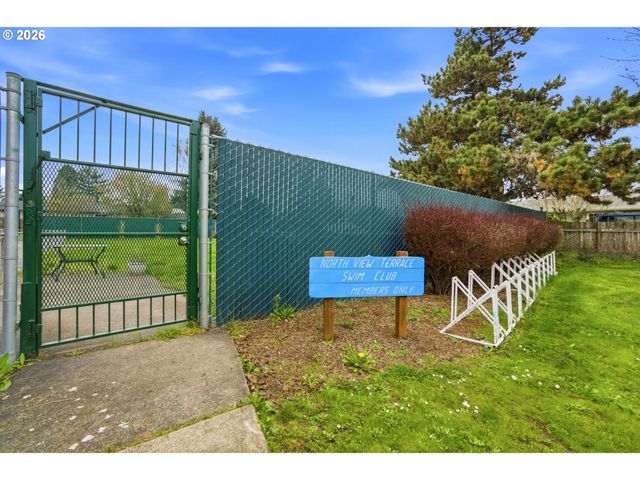 1710 DEARBORN Ave, Keizer, OR 97303