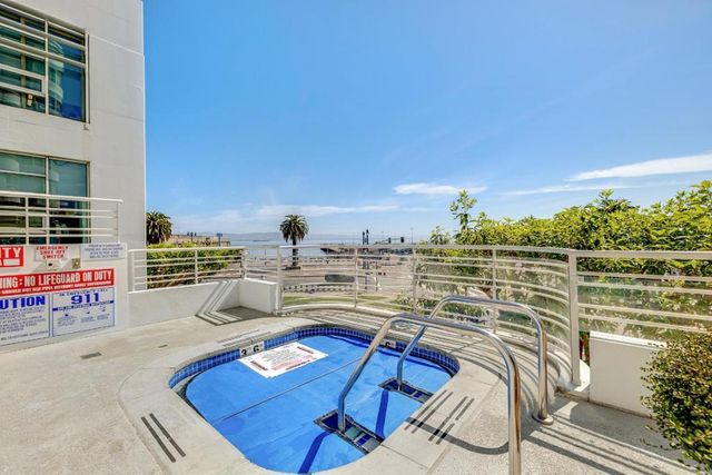 403 Main Street 206N, San Francisco, CA 94105