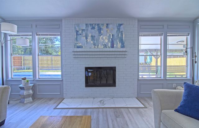 2008 Sexton Drive, Arlington, TX 76015