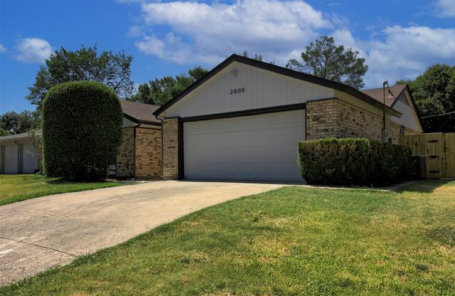2008 Sexton Drive, Arlington, TX 76015