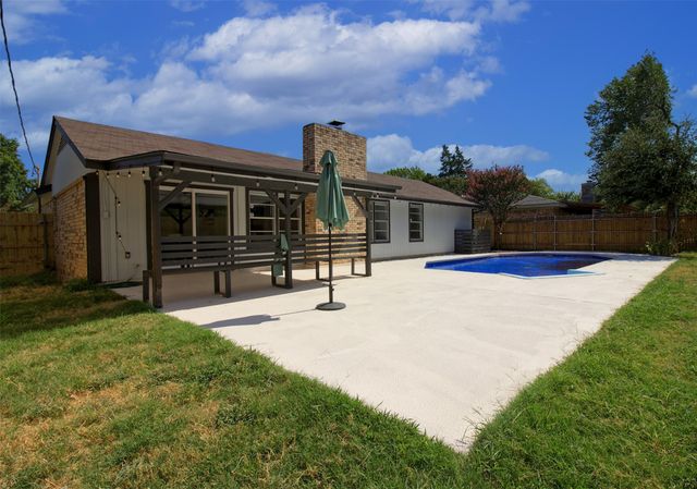 2008 Sexton Drive, Arlington, TX 76015