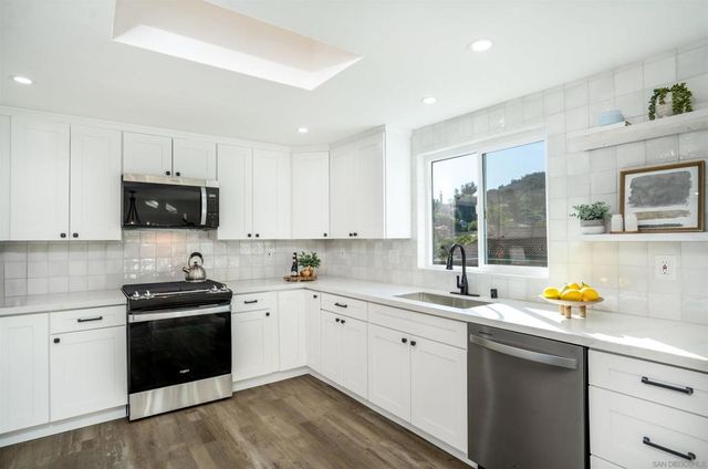 1466 Conway Drive P-227-520-65-00, Escondido, CA 92027