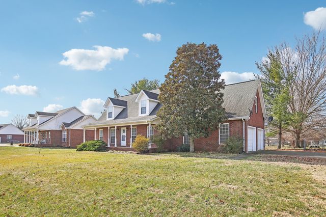 905 Hogan Dr, Murfreesboro, TN 37128