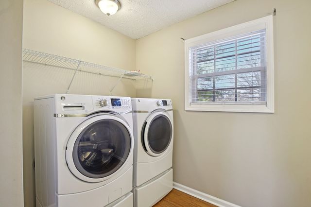 905 Hogan Dr, Murfreesboro, TN 37128