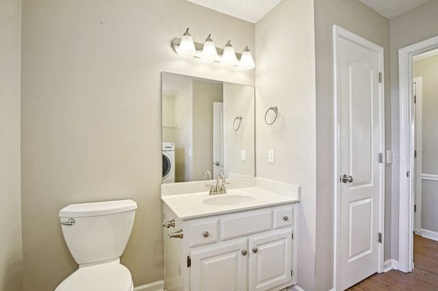 905 Hogan Dr, Murfreesboro, TN 37128