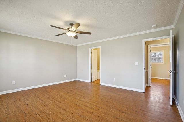 905 Hogan Dr, Murfreesboro, TN 37128