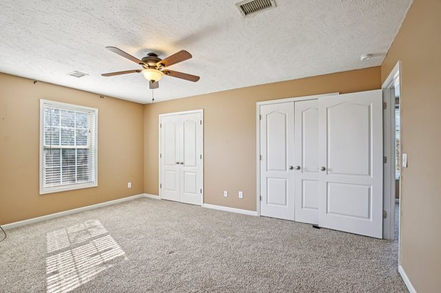 905 Hogan Dr, Murfreesboro, TN 37128